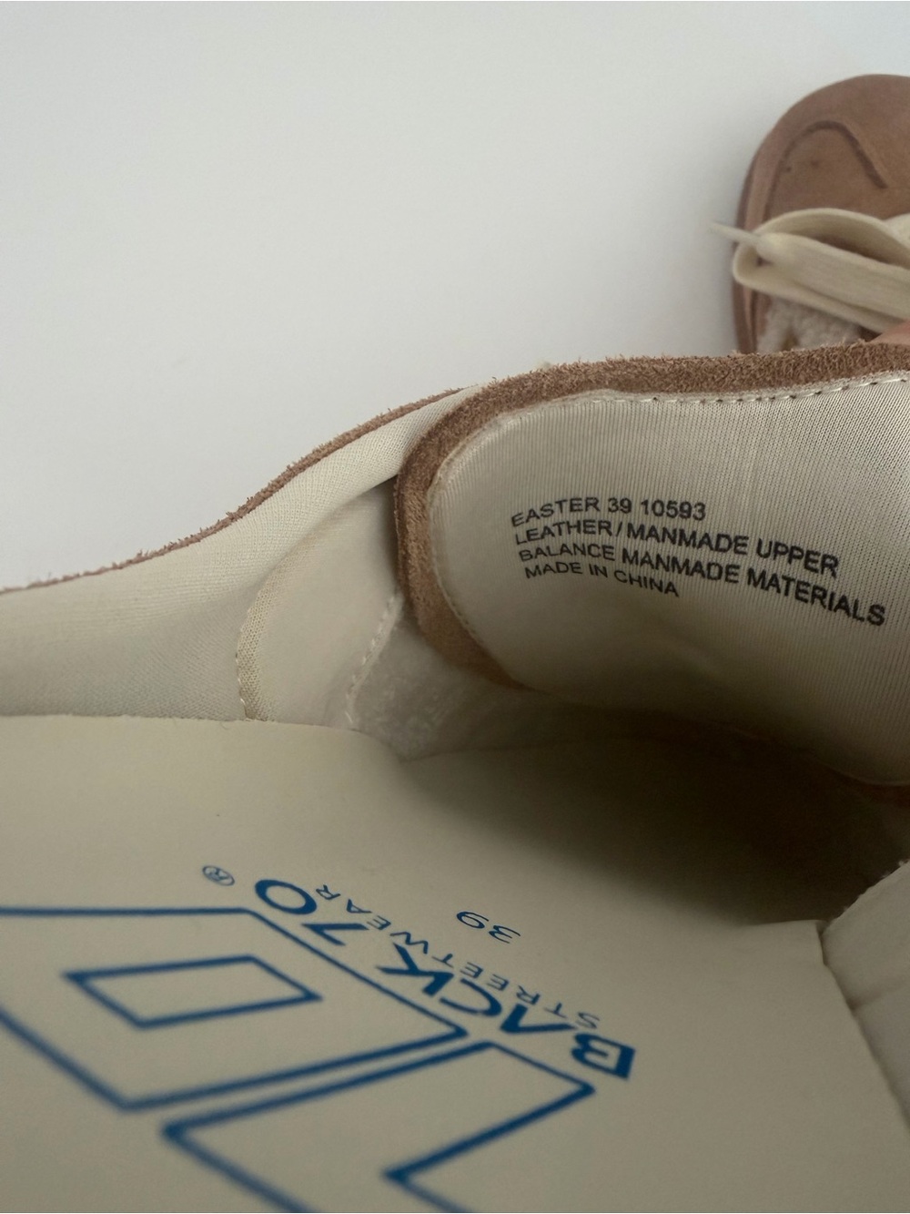 Back 70 Shoes - Picture 6 of 10